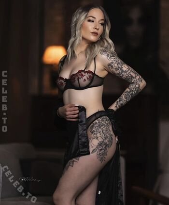 Full leaked Mrs mineee private onlyfans photo