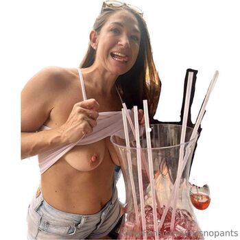 Full leaked Mrs no pants page private onlyfans photo