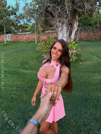 Full leaked Mrs vickeey private onlyfans photo
