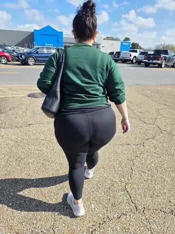 Full leaked Mrzcakez private onlyfans photo