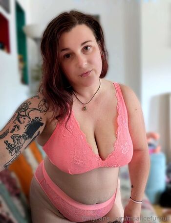 Full leaked Msalicefuryuk private onlyfans photo