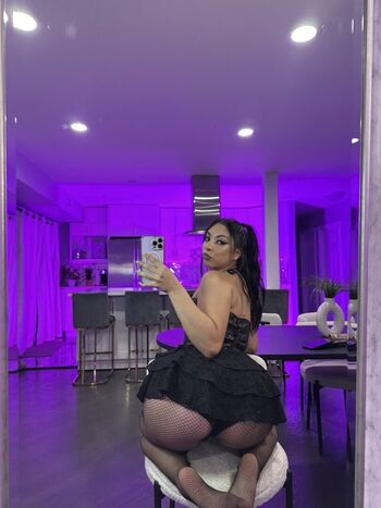 Full leaked Msalondrarae page private onlyfans photo