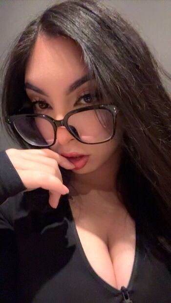 Full leaked Msalondrarae page private onlyfans photo