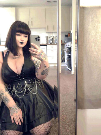 Full leaked Museofthedamned private onlyfans photo