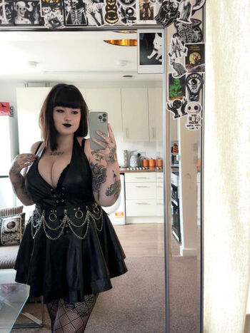 Full leaked Museofthedamned private onlyfans photo