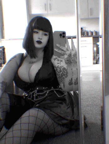 Full leaked Museofthedamned private onlyfans photo