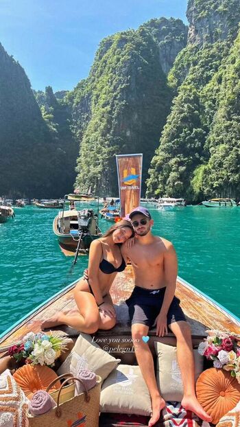 naama_yanay // naama yanay // naamayanay // naamayanayy