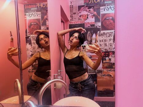 Full leaked Naarjesse private onlyfans photo