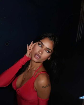 Full leaked Naaz torbati page private onlyfans photo