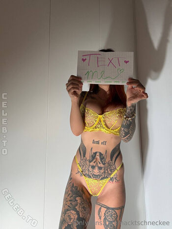 Full leaked Nacktschneckee private onlyfans photo