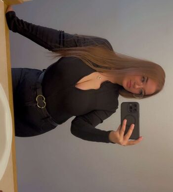 Nadia A Aka Grevision