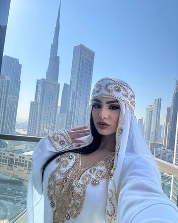 Nadia Khar