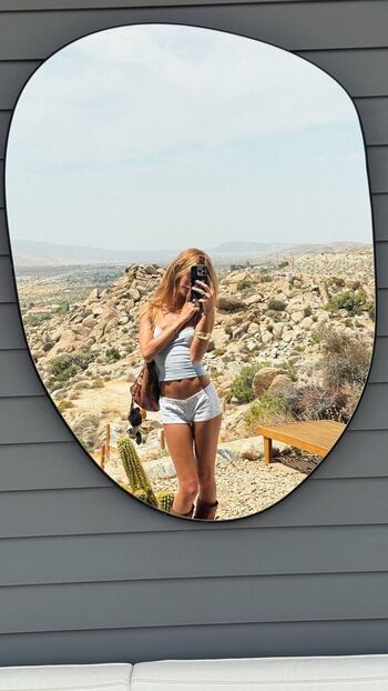 Full leaked Nadia turner page private onlyfans photo
