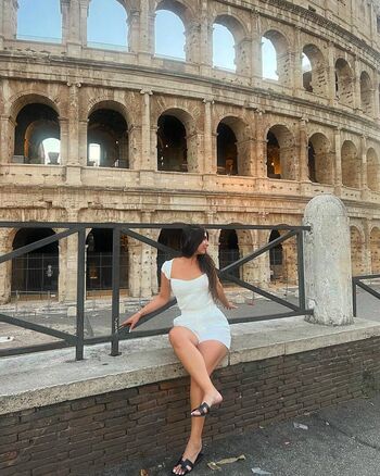Full leaked Nadine w elias page private onlyfans photo