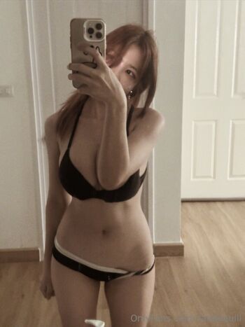 Full leaked Nahaneulll private onlyfans photo