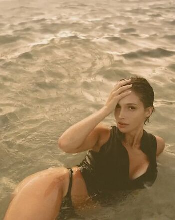 Full leaked Naila van kommer page private onlyfans photo