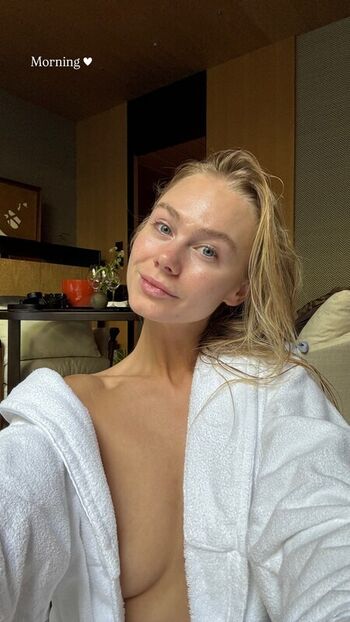 Full leaked Nancy ace page private onlyfans photo