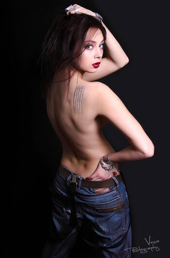 Nastasya Samburskaya