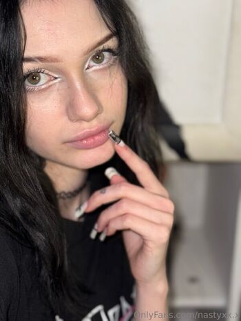Full leaked Nastixx x private onlyfans photo