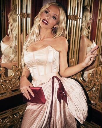 Full leaked Natalie alyn lind private onlyfans photo