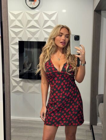 Full leaked Natalie alyn lind private onlyfans photo