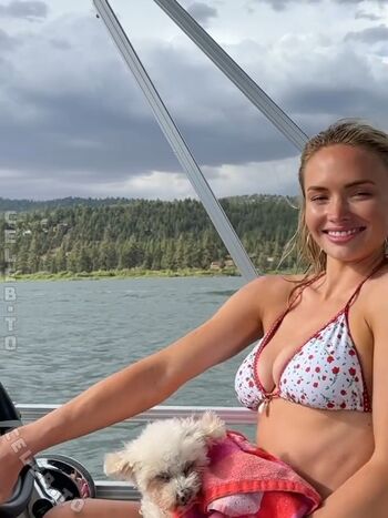 Natalie Alyn Lind