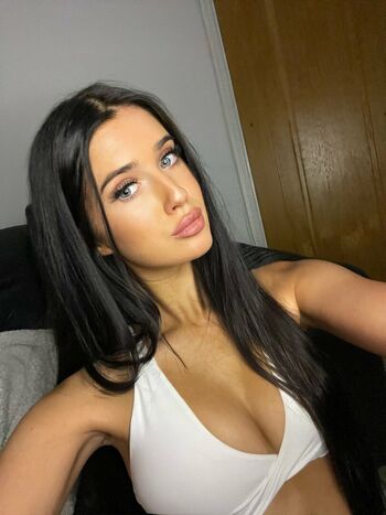 Full leaked Nataliebarness private onlyfans photo