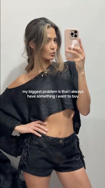 Full leaked Nathalie lok page private onlyfans photo
