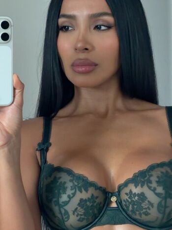 Full leaked Natseleen private onlyfans photo