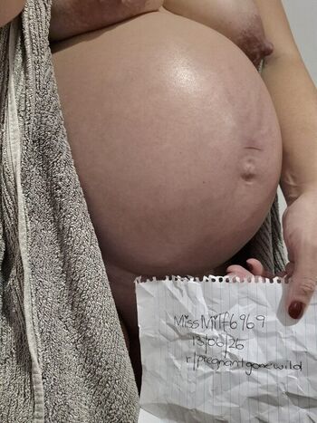 Full leaked Naughtymissellexxx private onlyfans photo