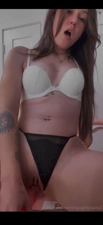 Full leaked Naughtysally private onlyfans photo