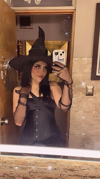 Full leaked Nayfi bardales page private onlyfans photo