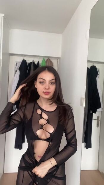 Full leaked Nazlcan tanrverdi private onlyfans photo