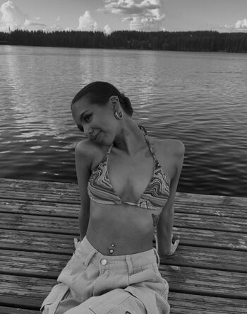 Full leaked Neea kuosmanen private onlyfans photo