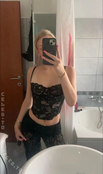Full leaked Neele wf private onlyfans photo
