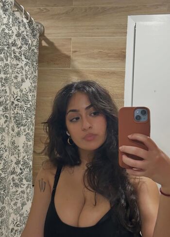 Full leaked Nefertittyyy private onlyfans photo