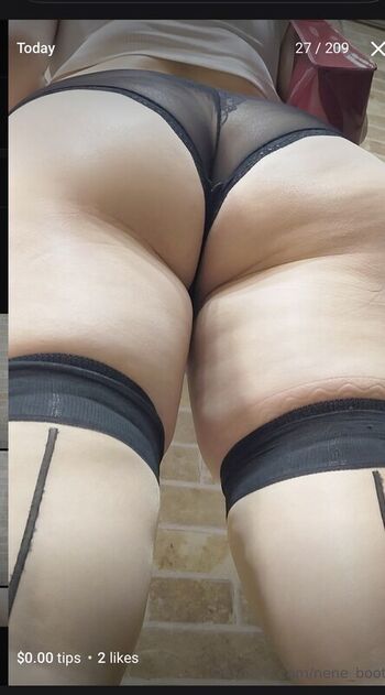 Nene_booty