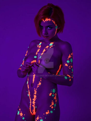 Full leaked Neon black private onlyfans photo