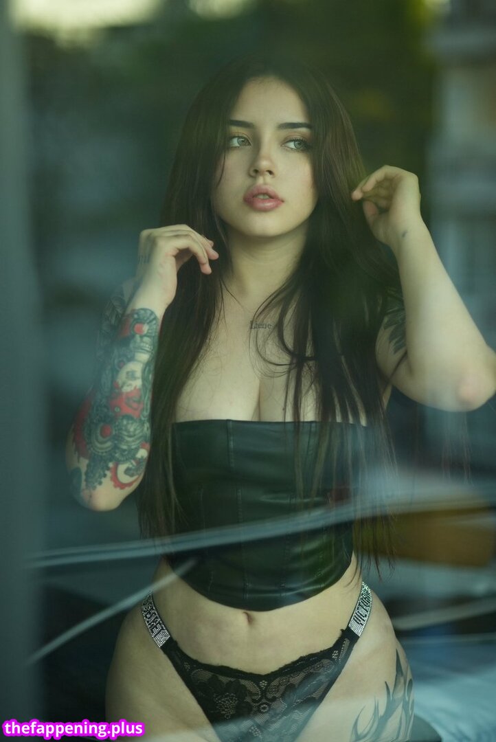 Neveska S
