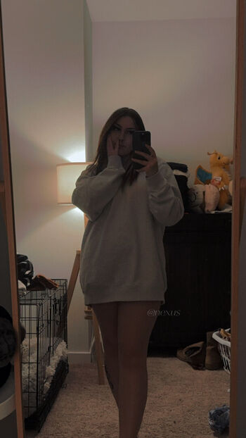 Full leaked Ariana faye/ private onlyfans photo
