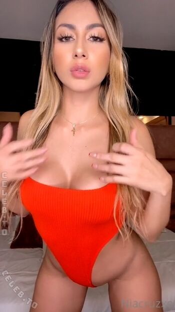 Nia Cruz