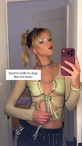 Full leaked Niamh adkins private onlyfans photo