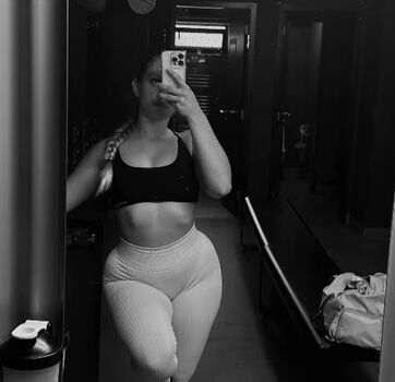 Nice Gym Girl