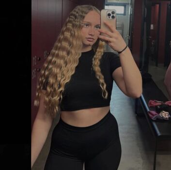 Nice Gym Girl