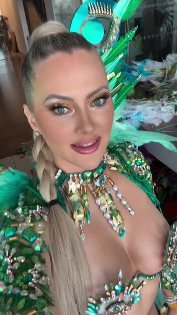 Full leaked Nicole arbour page private onlyfans photo