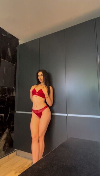 Full leaked Nicoleavila private onlyfans photo