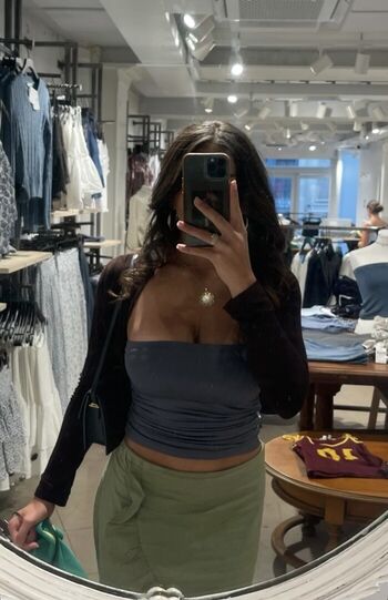 Full leaked Nihad sadat private onlyfans photo