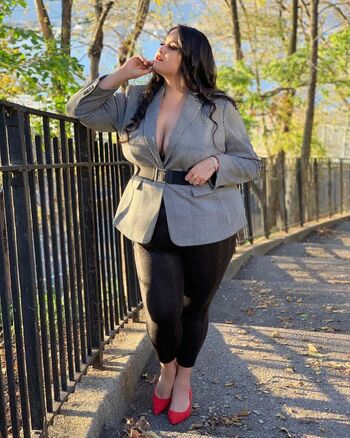 Full leaked Nikki apostolou private onlyfans photo