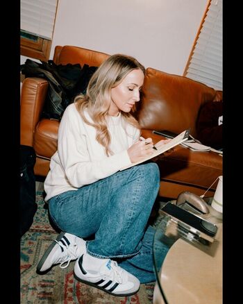 Full leaked Nikki glaser page private onlyfans photo