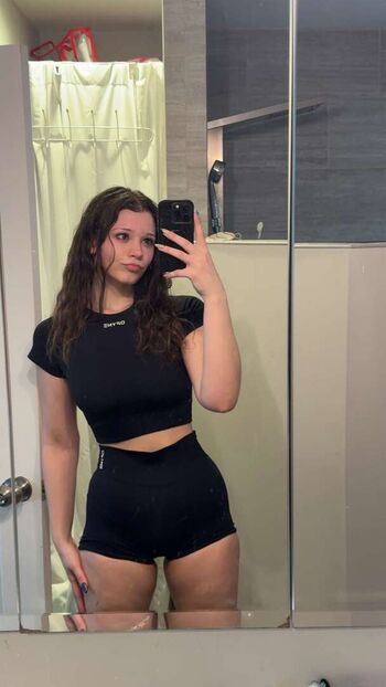 Full leaked Nikki woods  page private onlyfans photo